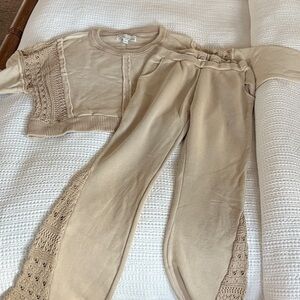 Vintage Havana Beige Knit Sweater and Pants Set